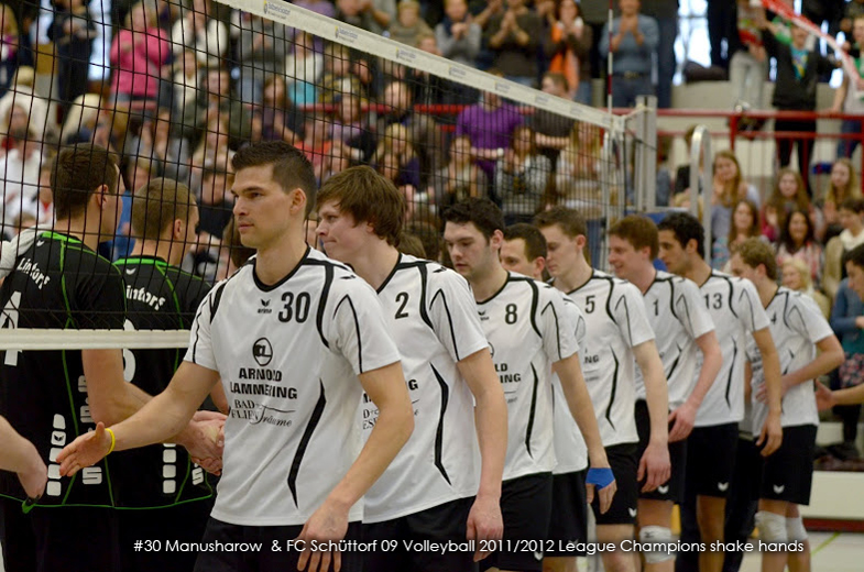 30-Manusharow-FC-Schuttorf-09-Volleyball-shake
