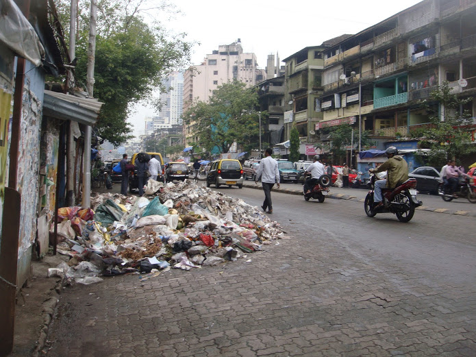 drewmanity-mumbai-india-streets-trash