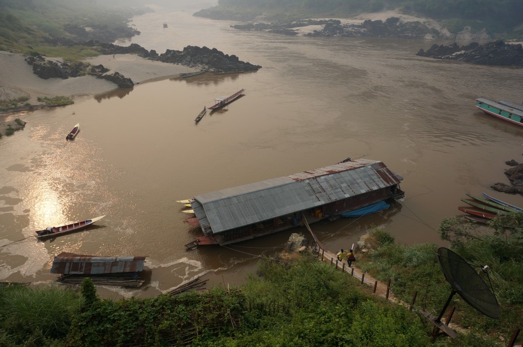 Mekong-River-laos-slowboat-drewmanity.com
