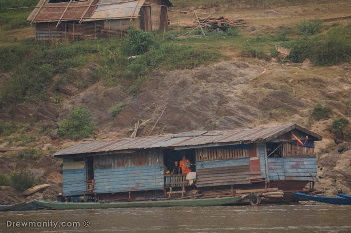 mekong-river-laos-house-boat-drewmanity